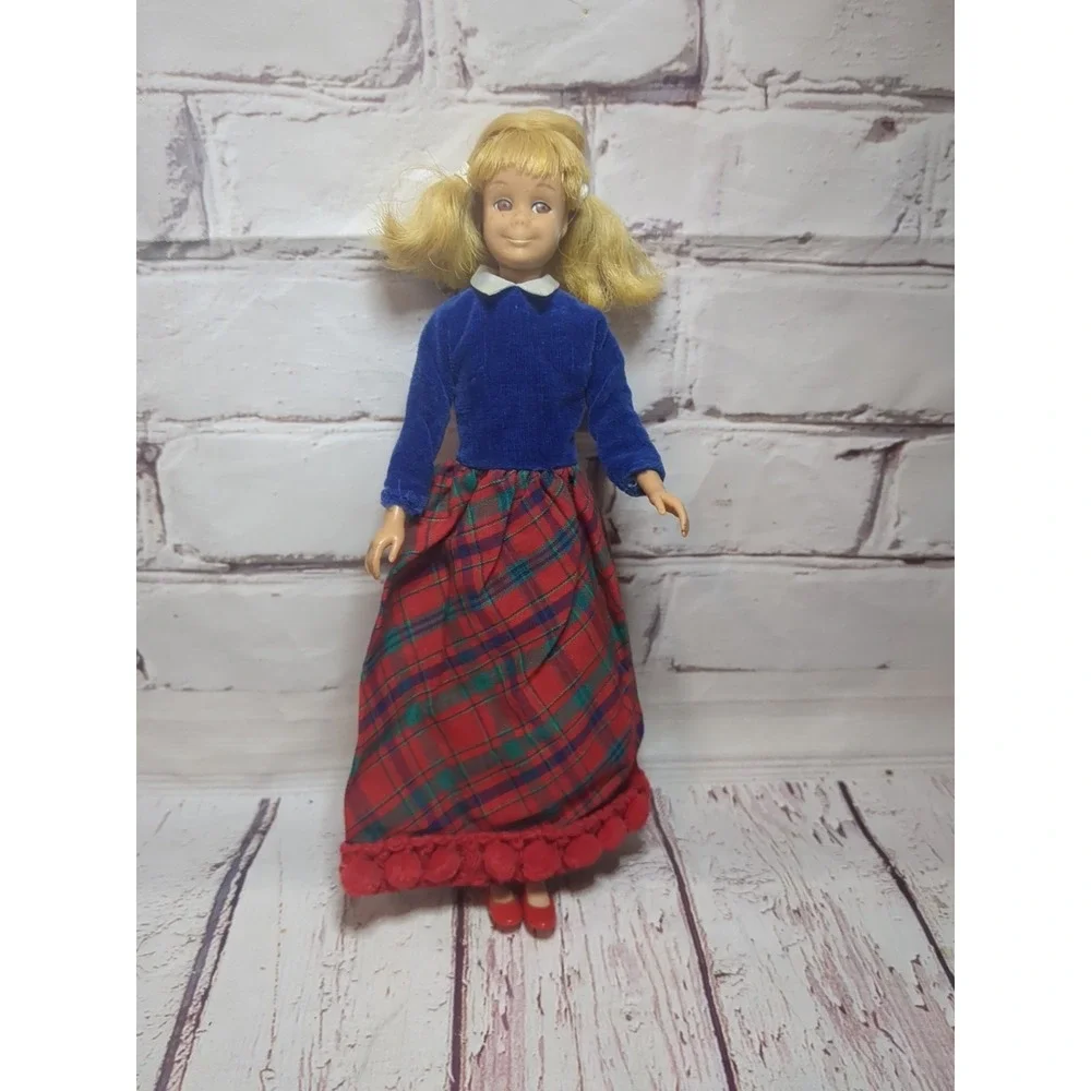 Vintage‎ Skooter Doll/ Platter Party Outfit